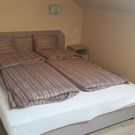 Bed & Breakfast Helveciai Balogh Borhaz